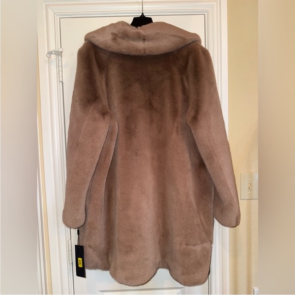 NWT Brown Faux Fur Coat Donna karen size XL - Picture 10 of 11